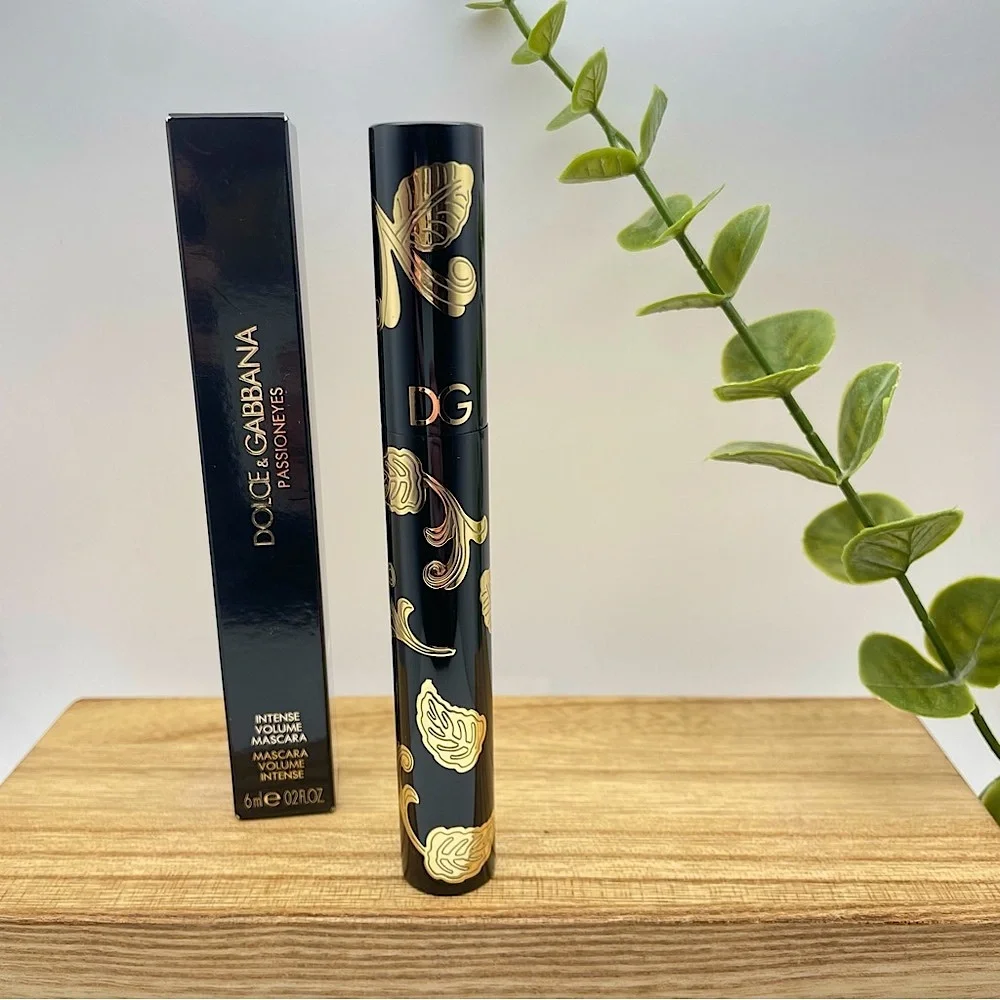DOLCE & GABBANA | 🌟DISCONTINUED🌟 PassionEyes Mascara | “Nero” | (Brand New!) ❤️